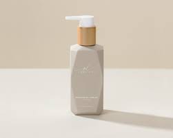 Goldie Locks Smoothing Cream