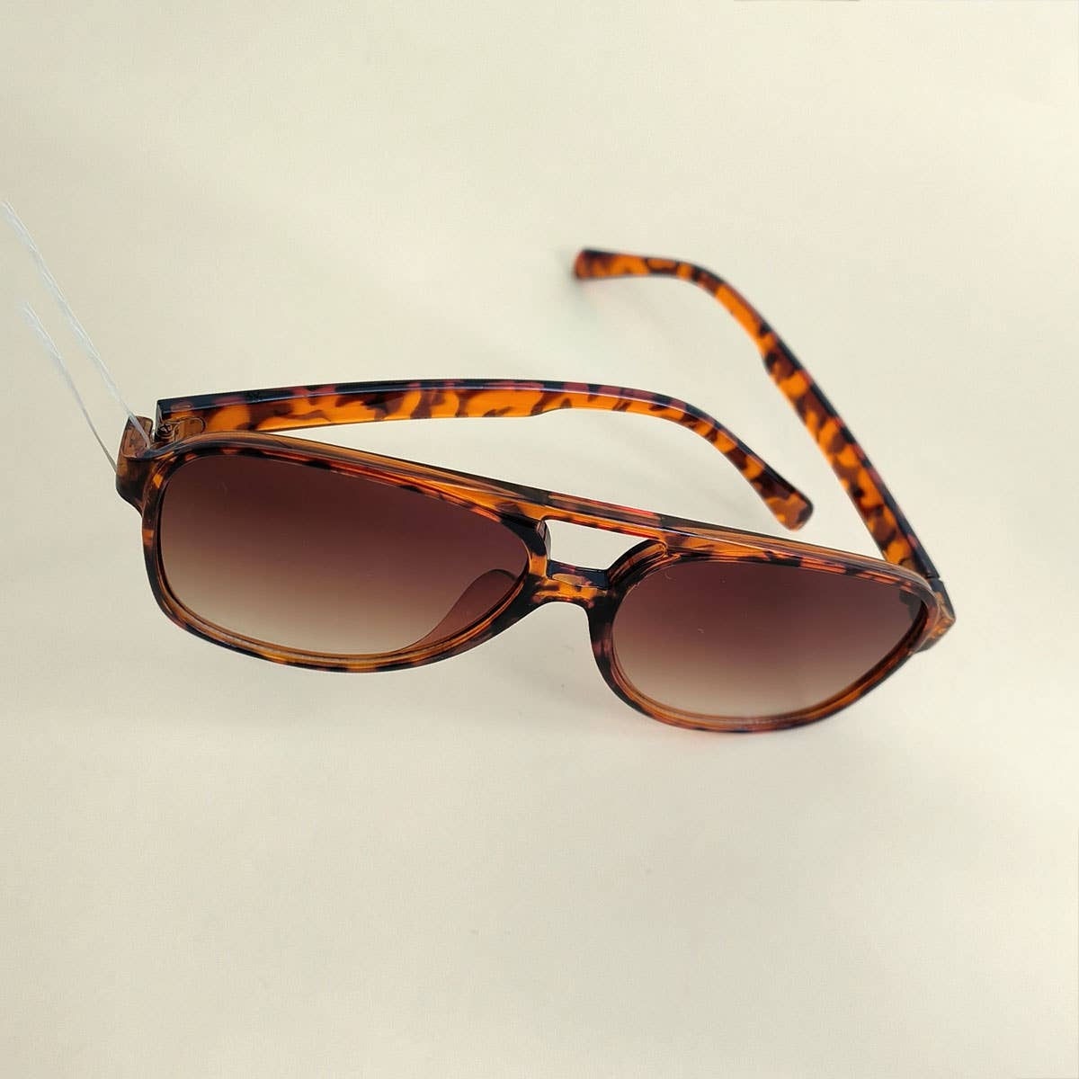 Vintage Double Bridge Aviator Sunglasses: LEOPARD