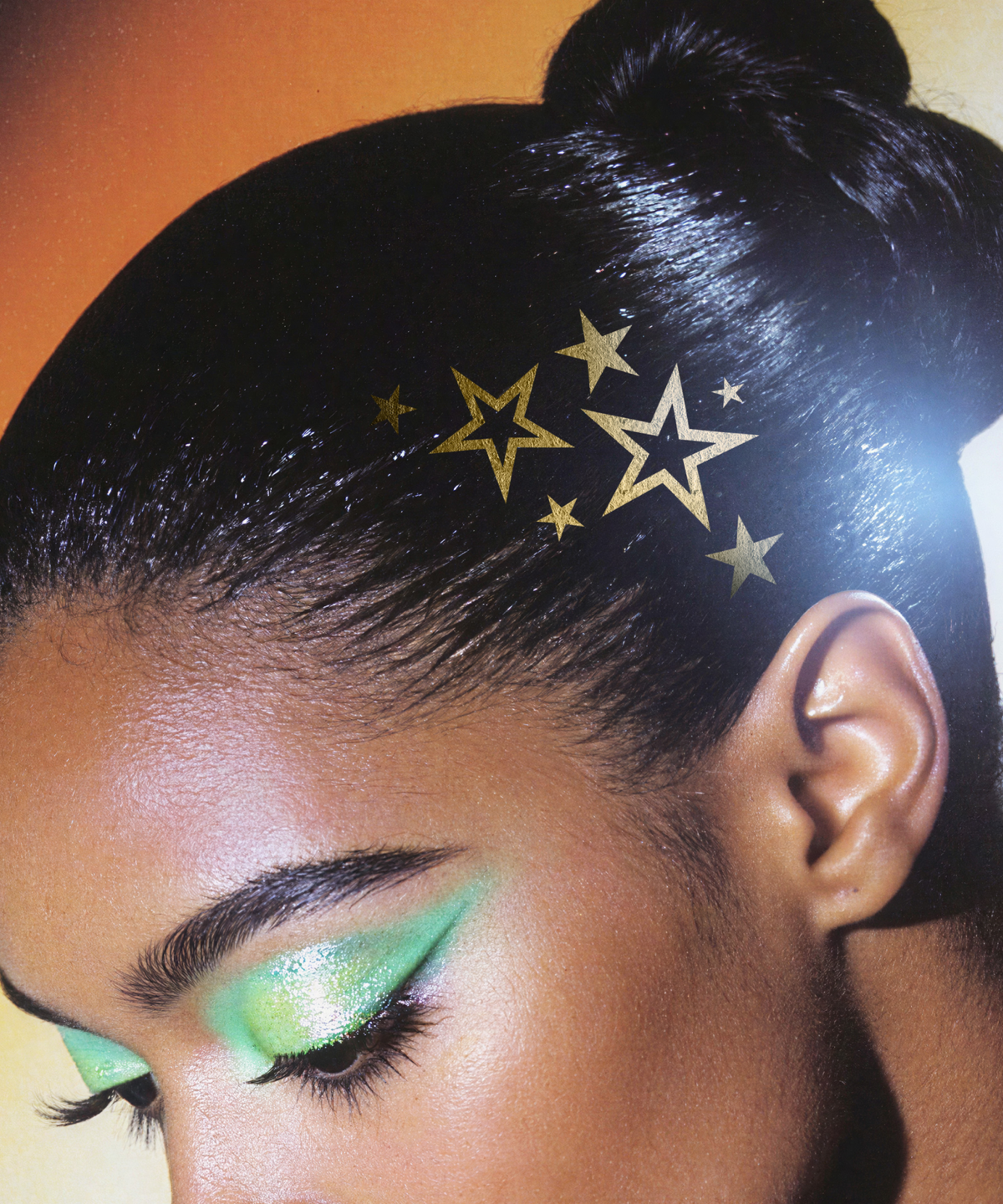 Fazit Golden Stars Hair Tattoo.